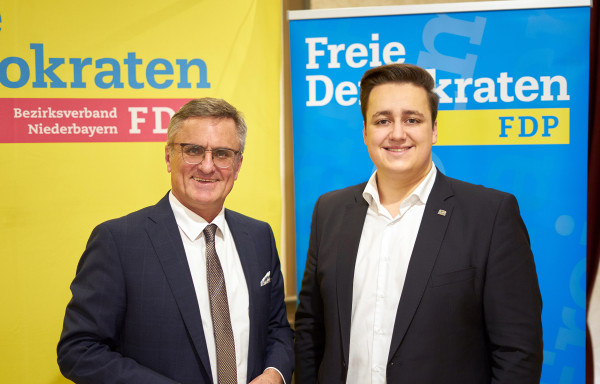 FDP stellt Landtags- und Bezirksliste auf
